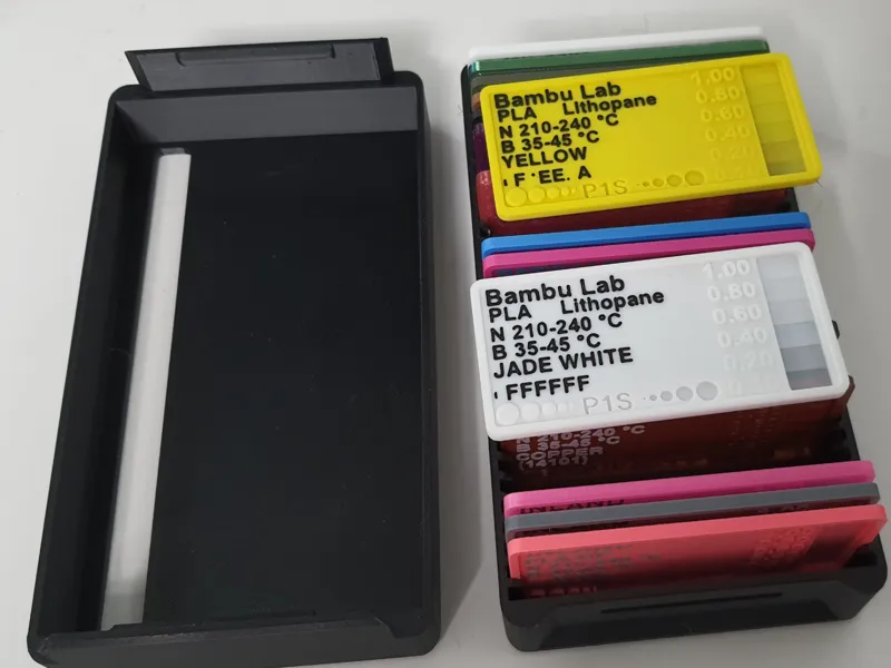 Swatch Box with lid for Schmiddis swatches 