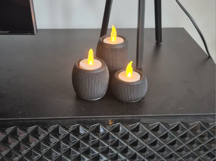 Tealight candle holders ribs