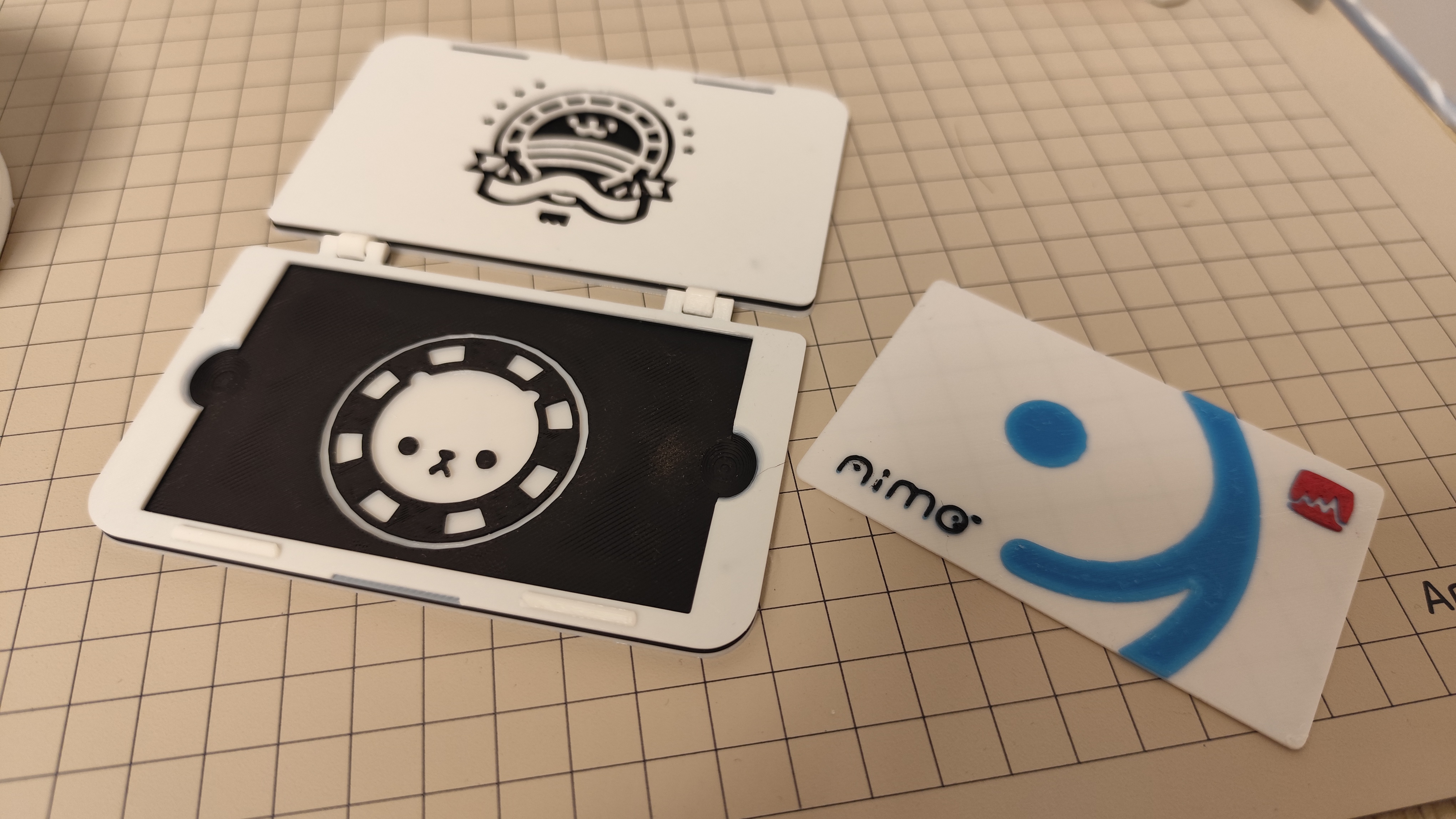 maimaiDX card case, modeled after the login screen~ - Free 3D
