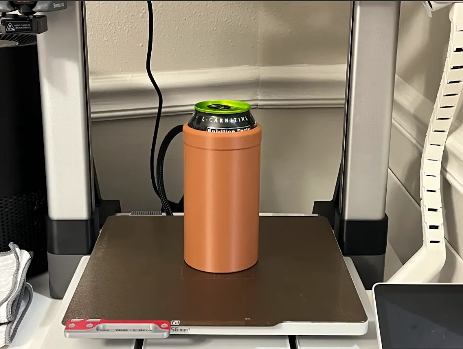 Chuggo Chuggo Pint Reloadable Can Koozie (16oz Cans) - Free 3D Print Model ...