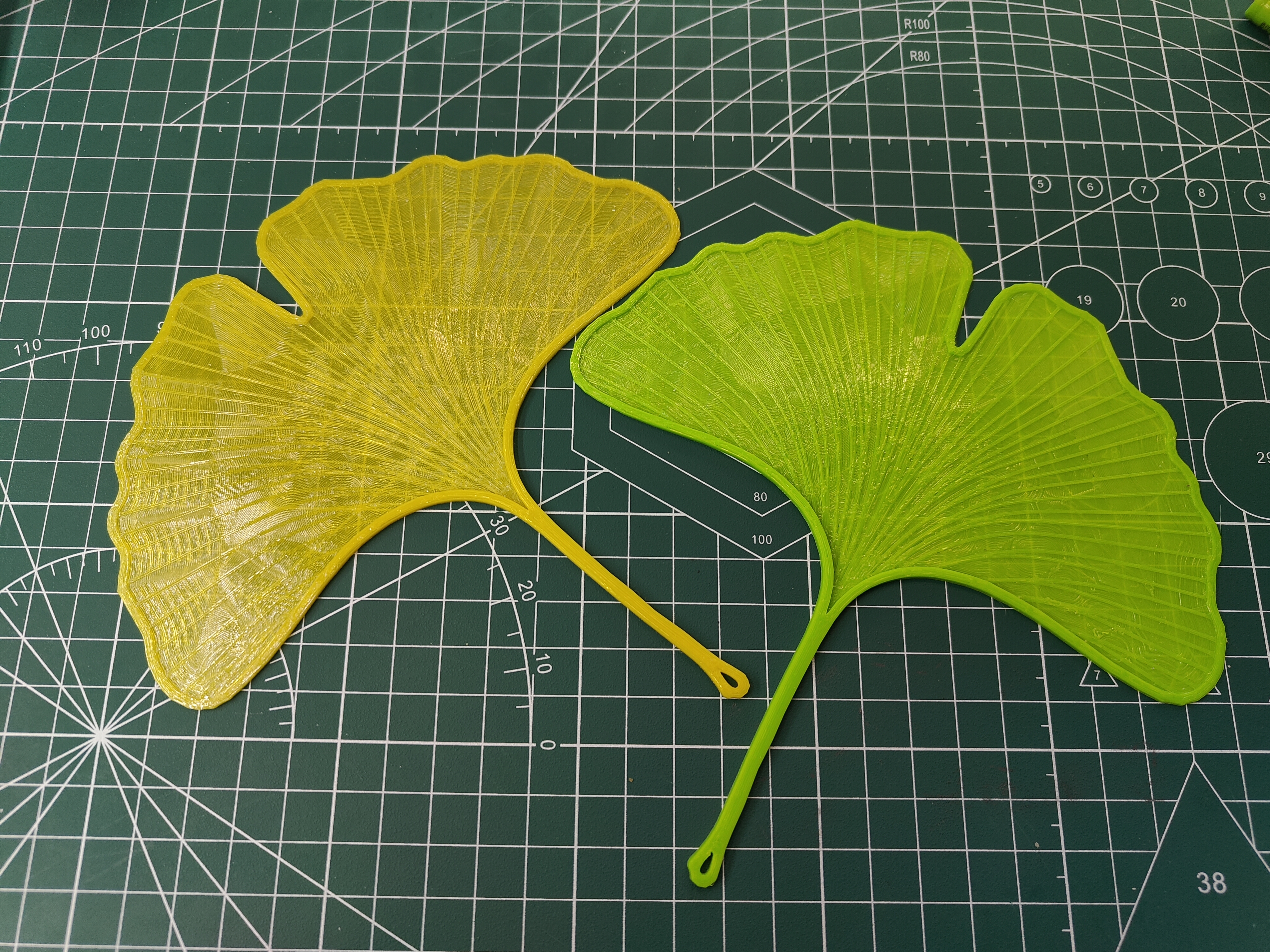 Miniatura 2 do modelo 3D 银杏叶扇子