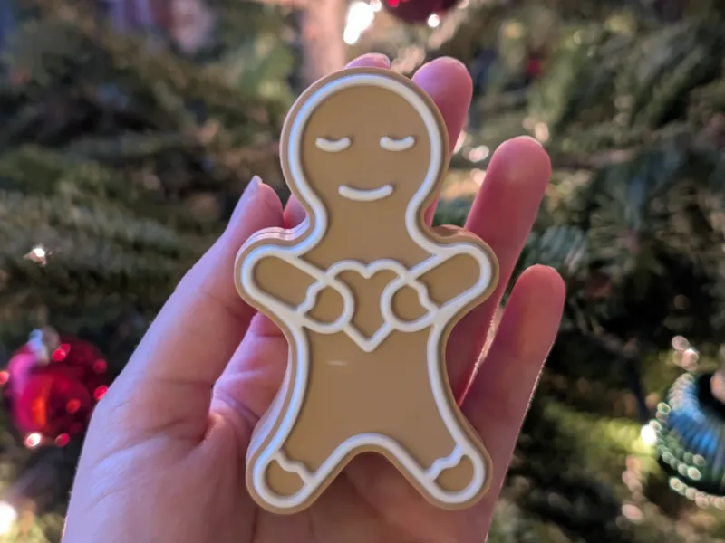 Gingerbread Buddy – A Sweet Little Gift Box
