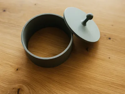 Serving ring with ejector