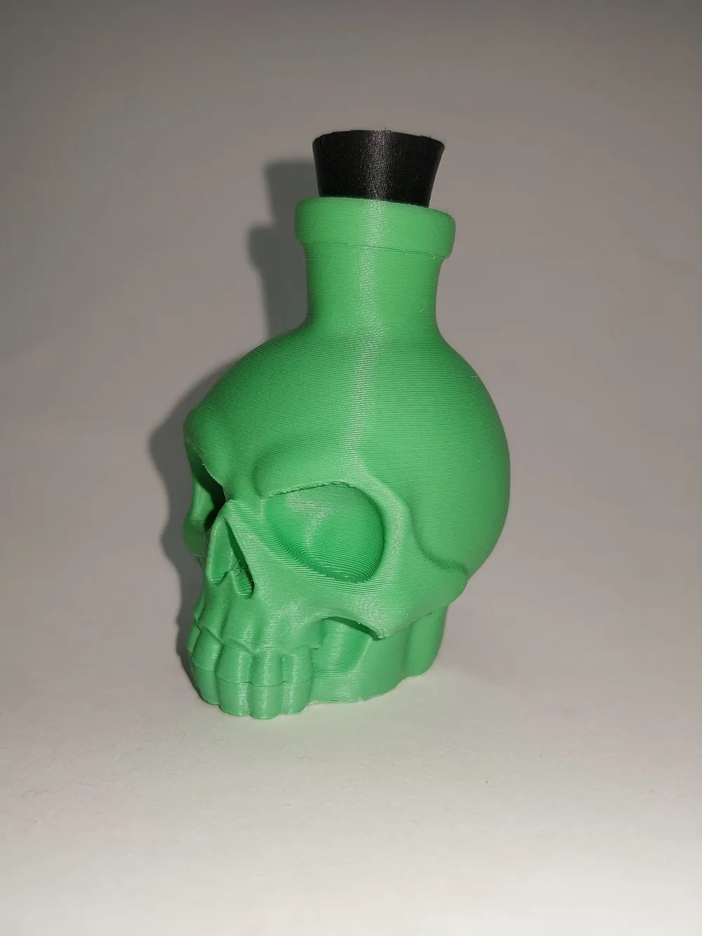 Cursed Bottle - Skull Shaped - Free 3D Print Model - MakerWorld