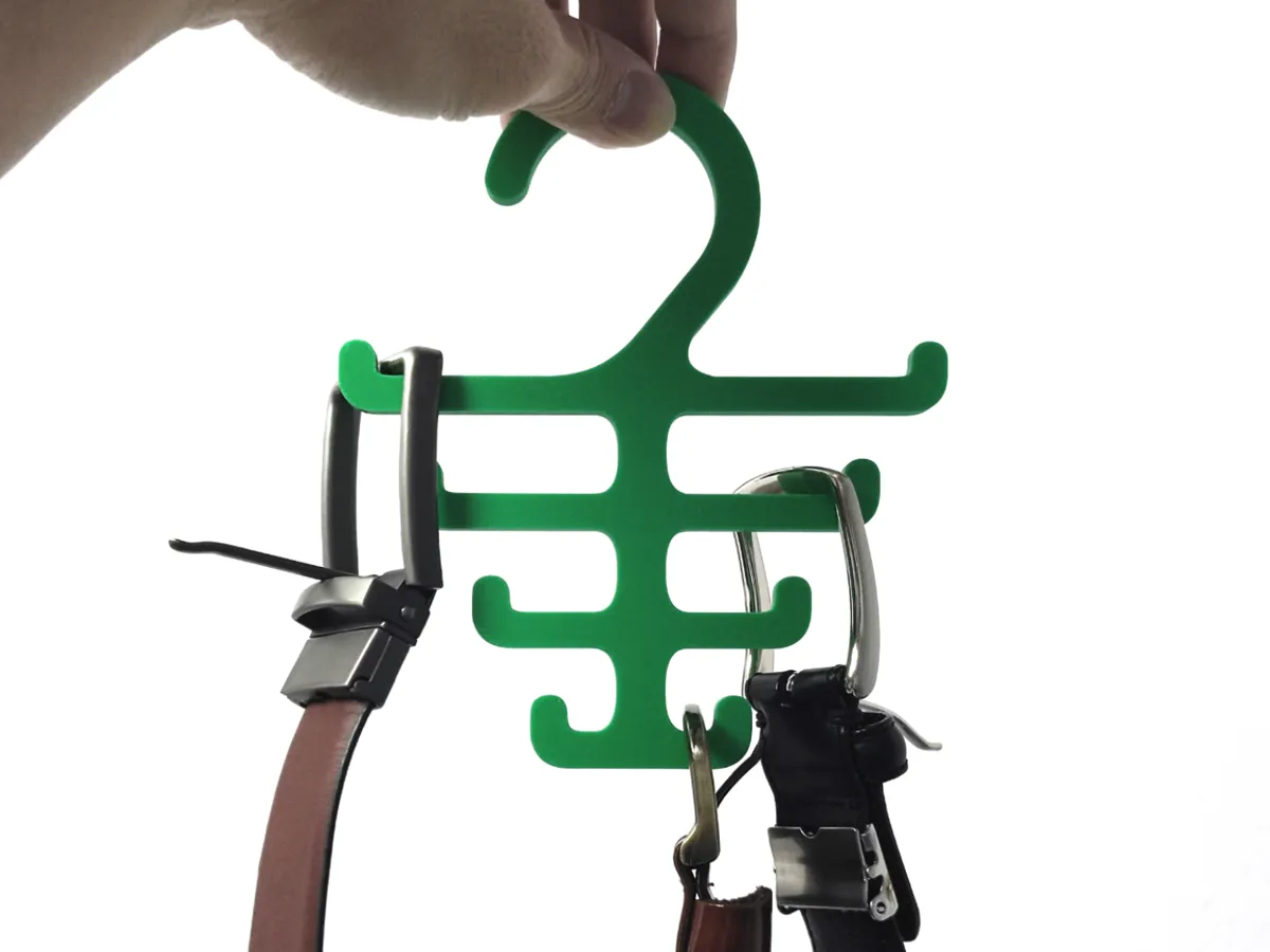 Range-ceintures pour 8 ceintures