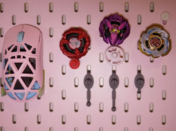 Support Beyblade X pour panneau IKEA Skadis