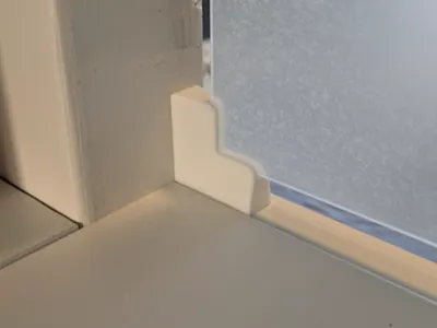 Corner for IKEA SVARTISDAL