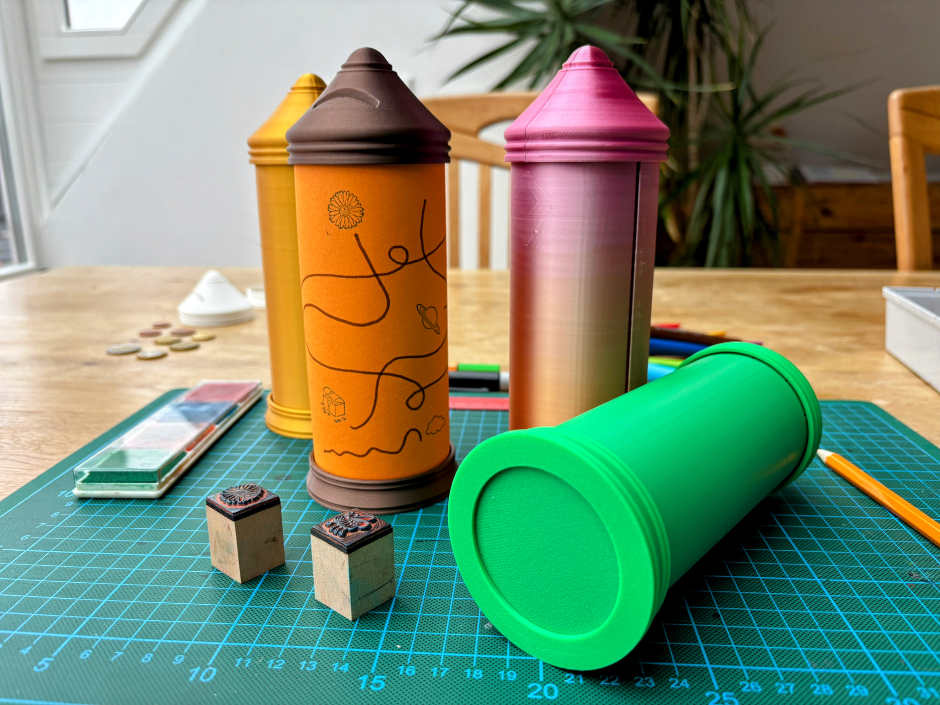 Money Box – Seal Your Secret - Litfaßsäule