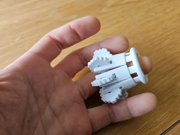 https://makerworld.bblmw.com/makerworld/model/US9ad8c95292d876/design/2025-04-14_2fa109d3f9a83.jpg