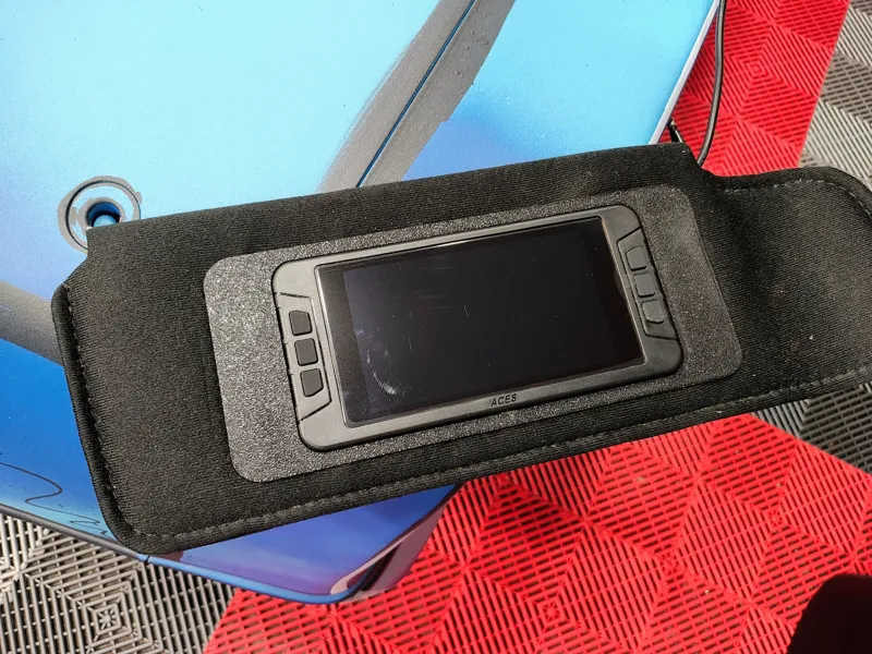 Aces Fuel injection 5" Handheld Holder sun visor 