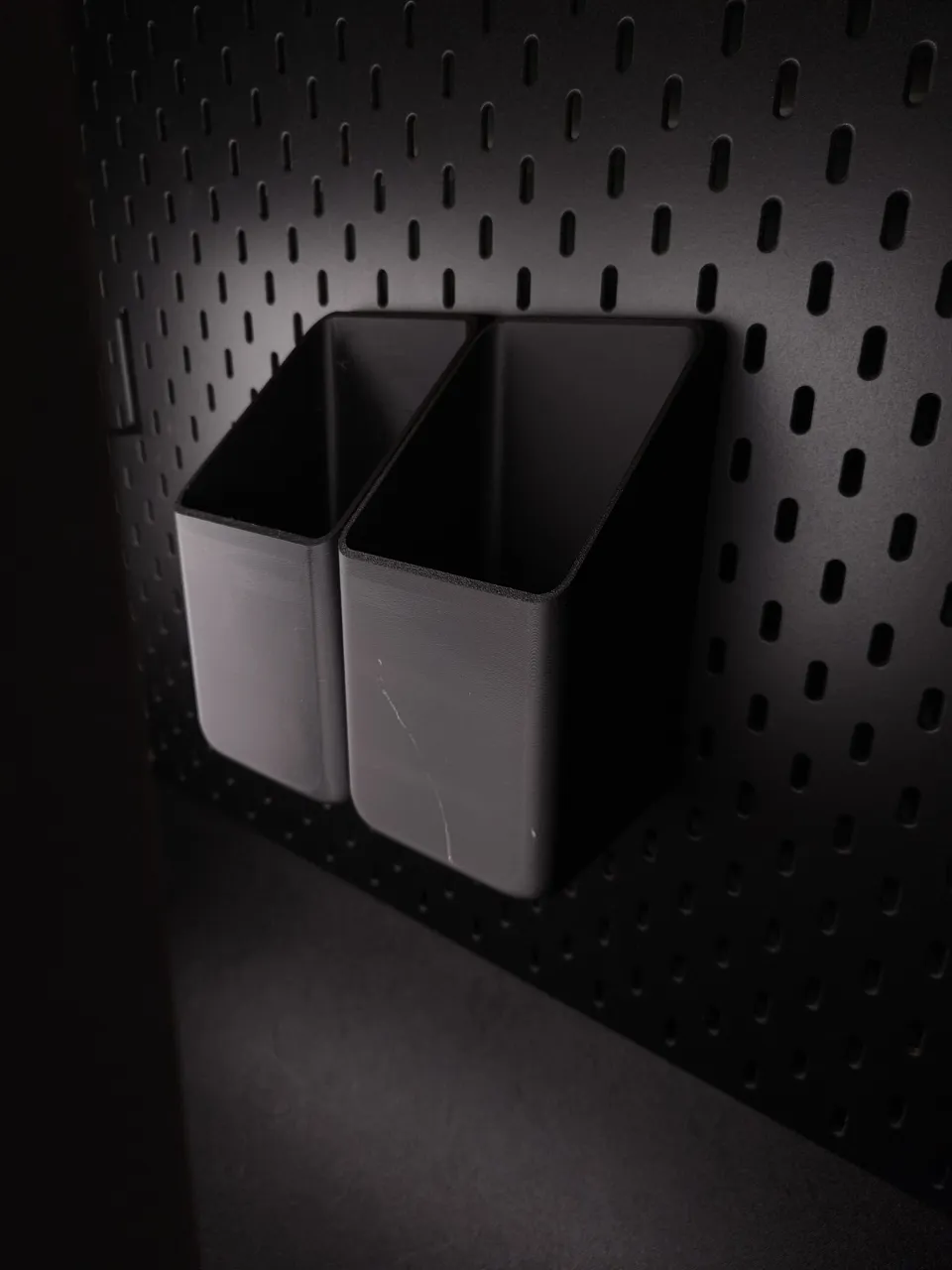 Large Modular SKADIS Bin shelf – no support view 4