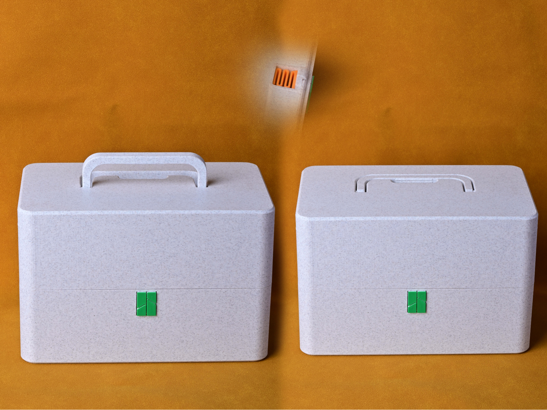 Miniatura 2 do modelo 3D 手提收纳盒（一体打印）弹簧锁扣