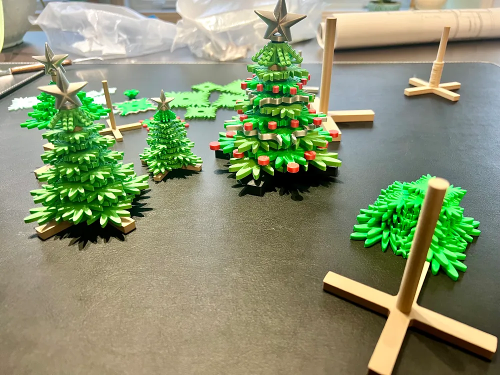 Build your own Christmas Tree (no support needed) by DCprint MakerWorld