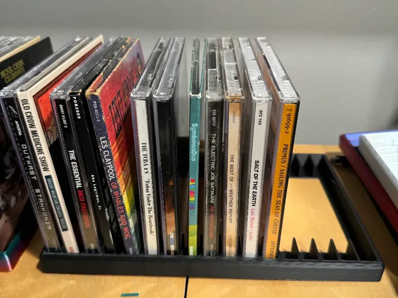 17 CD Holder