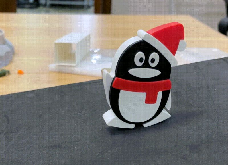 Penguin Ramp Walker 企鹅斜坡行走玩具