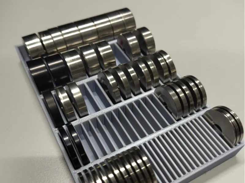 Optical post spacer organizer