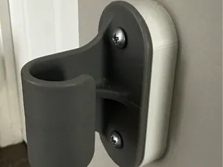 Retractable baby gate spacer