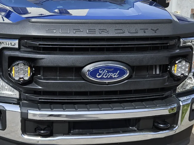 20-22 Ford Super Duty XLT Grill Baja Light Mounts