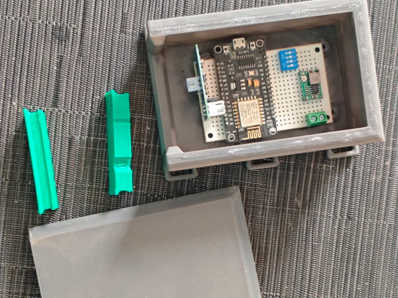 Parametric Weatherproof Project Box