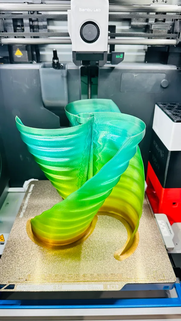 https://makerworld.bblmw.com/makerworld/model/US9b1e88d9515e06/design/2023-12-31_1aee934bad2bc.jpg