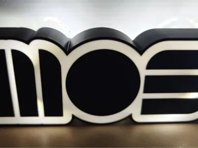 MOS Chip Lightbox