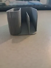 2 compartments for notebook