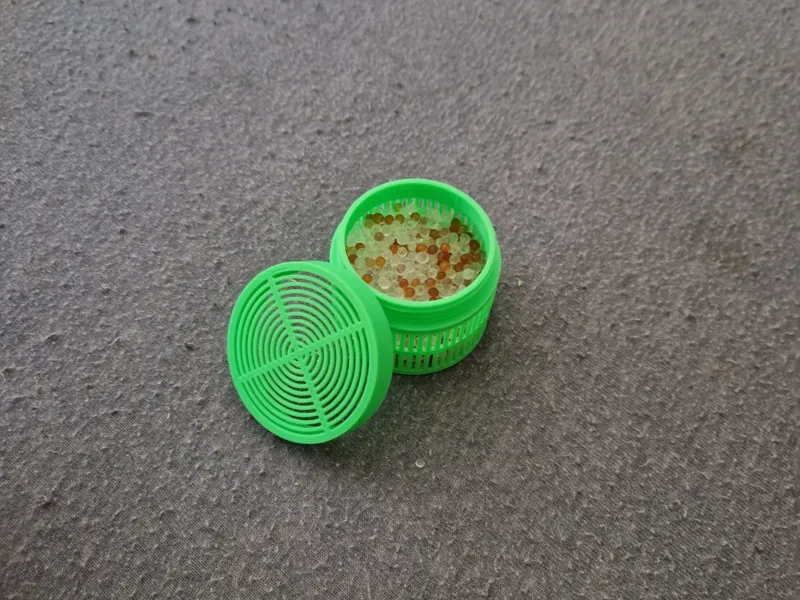 Compact Desiccant Container (Spool-compatible)