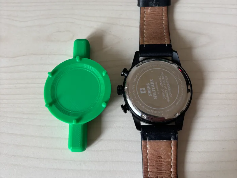 Swatch opening tool