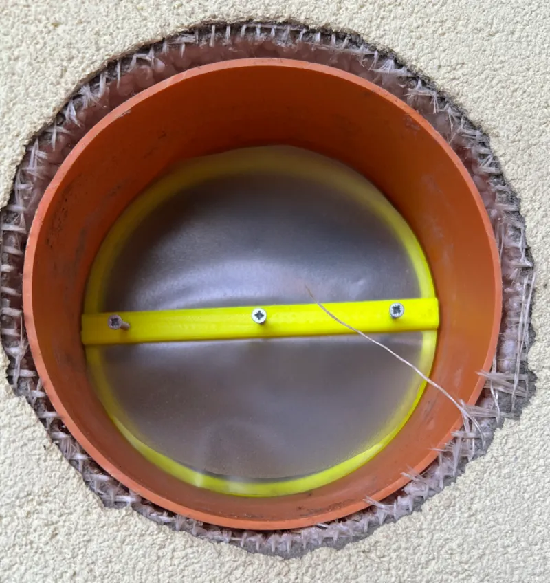 anti blow back valve for 120mm fan