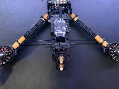 Speedybee Mario 5 2x SMA mounts and VTX