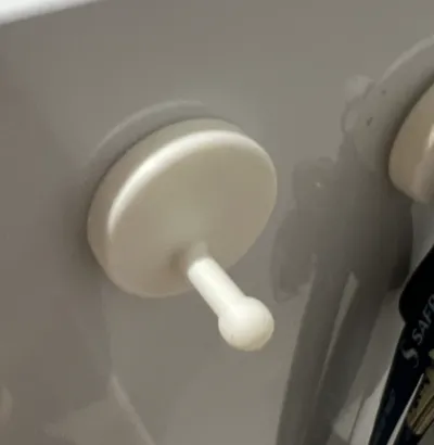 Magnetic Hanger 