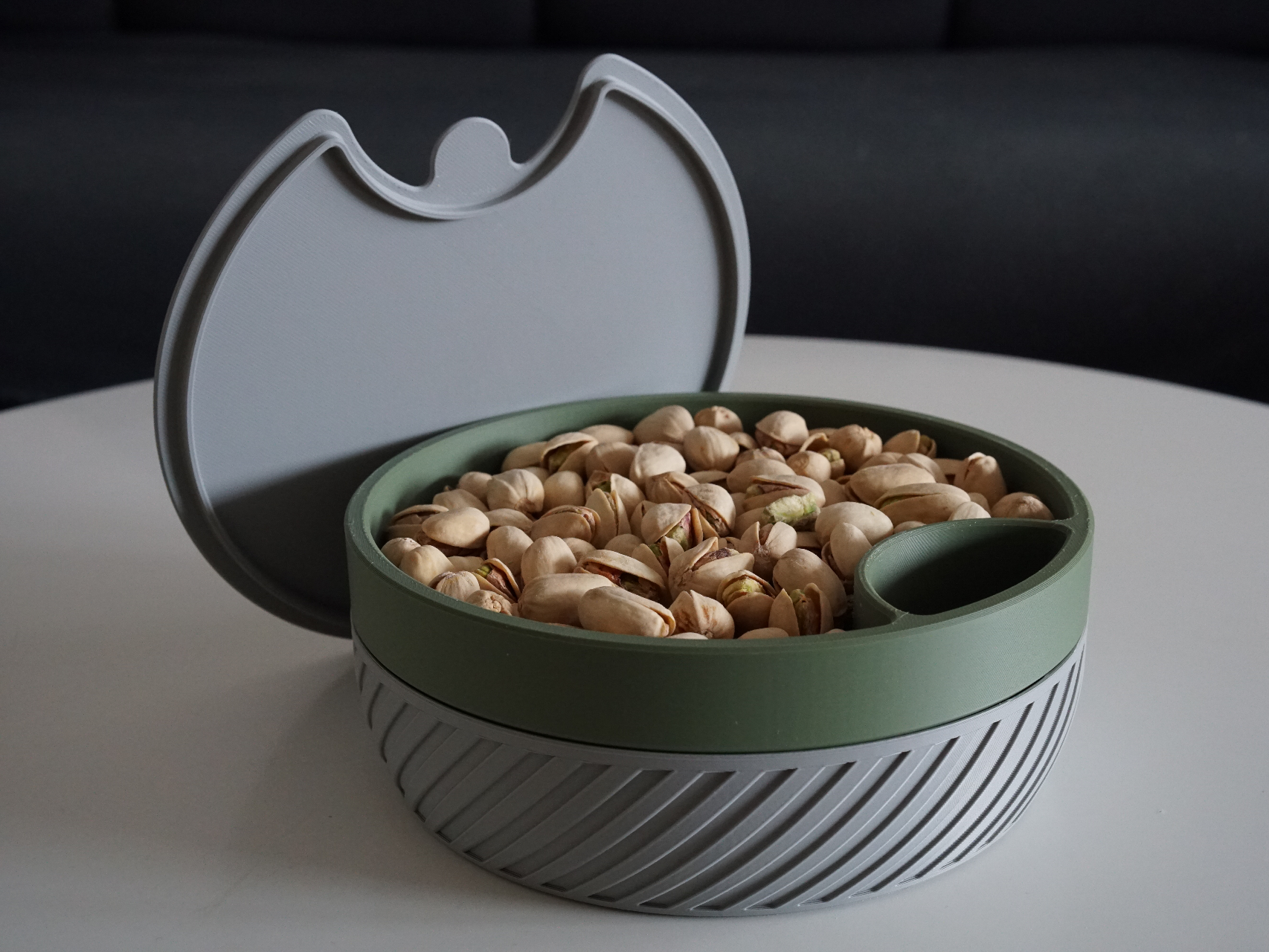 Pistachio Bowl with Side Shell Chute & Lid