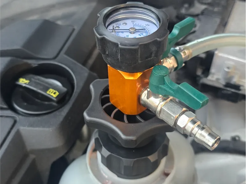 Coolant vacuum/refill adapter for Audi 