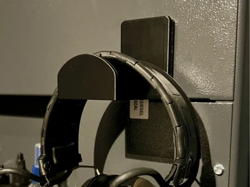 Magnetic Headphone Holder
