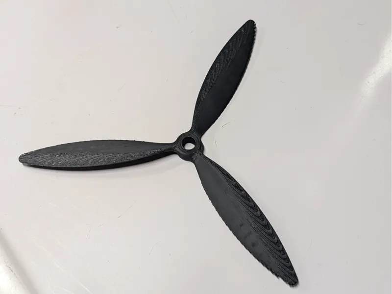 RC Propeller 8 x 4 in TriBlade 8.5mm ID