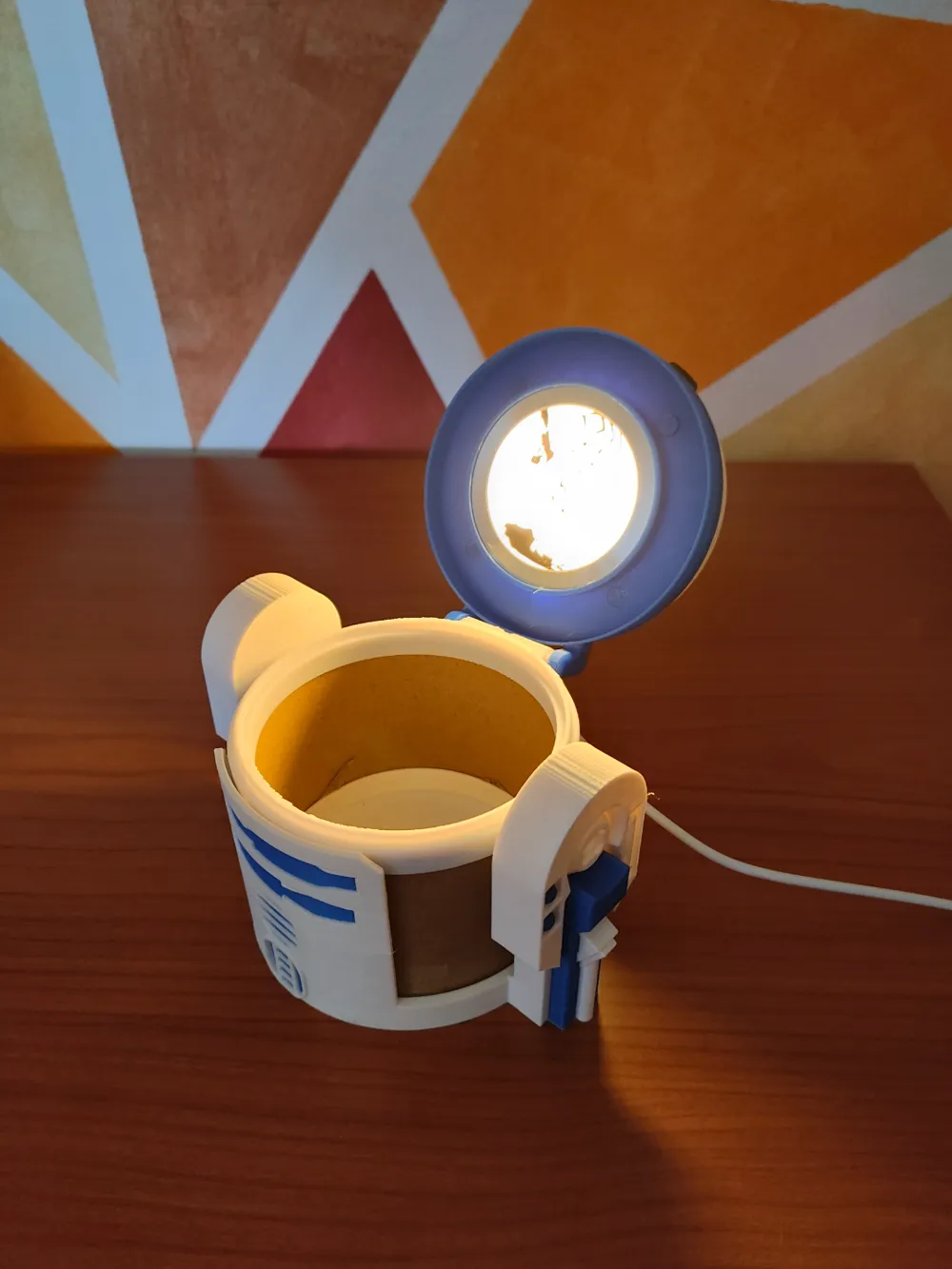 R2D2 storage, led light Leila, Cardboard Spools - Free 3D Print Model ...