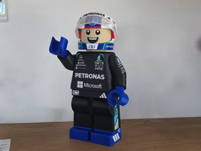 Kimi Antonelli Mercedes F1 Brick Model