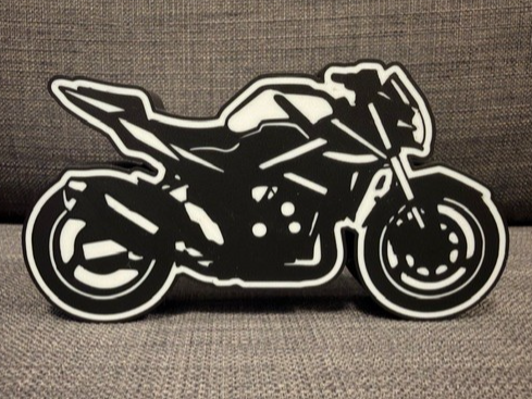 Suzuki GSR750 Lightbox
