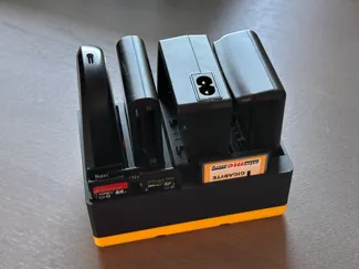 Gridfinity 3x2 Storage Canon Charger & Cardreader