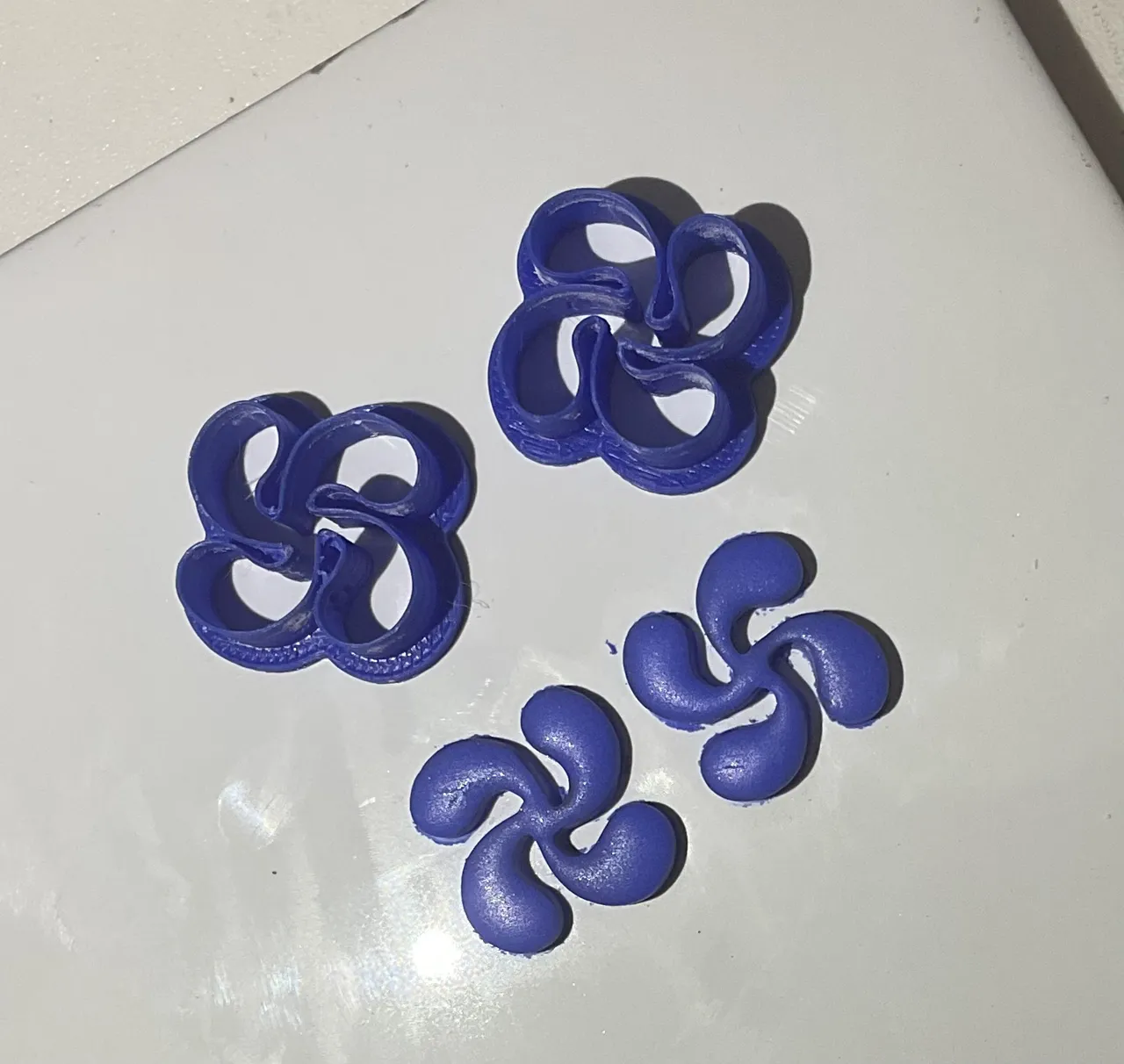 Cortador pendientes lauburu view 2