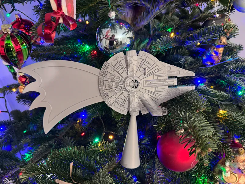 Christmas tree star millennium falcon