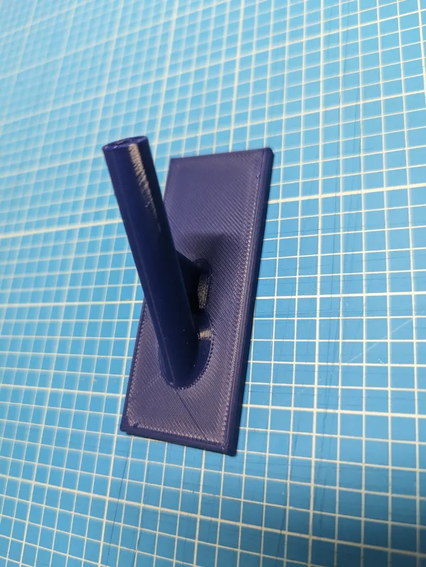 Support mural pour mât de drapeau (diamètre 6 mm)