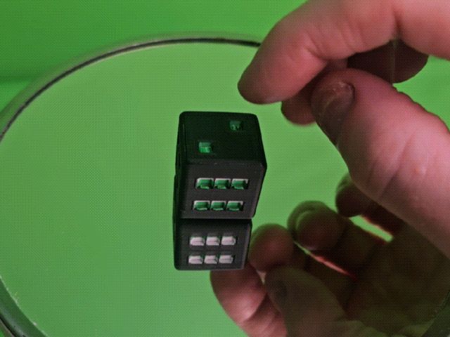 Magic Illusion Dice – Optical Trick in Your Pocket