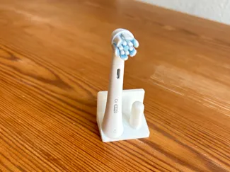 Oral-B iO dual toothbrush head stand