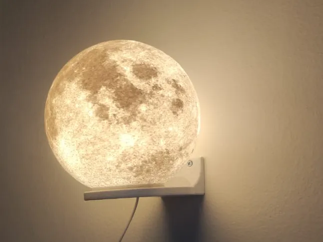 SUPPORTO A MURO PER LAMPADA LUNA