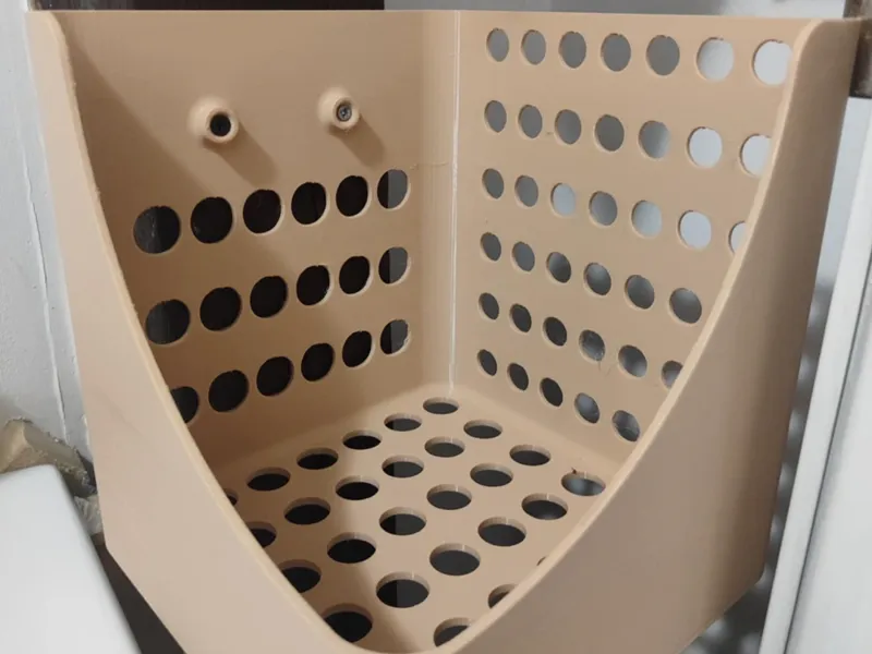 Screw-on basket