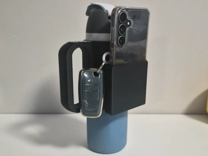 Owala 24oz handle with phone holder and key chain