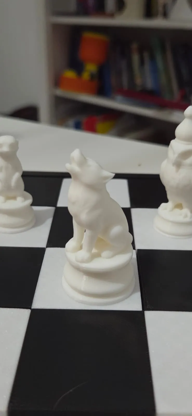 Animal themed chess set by Andrea MakerWorld: Download Free 3D Models