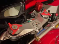 Réglages de précharge de fourche MV Agusta F3 — photo 1