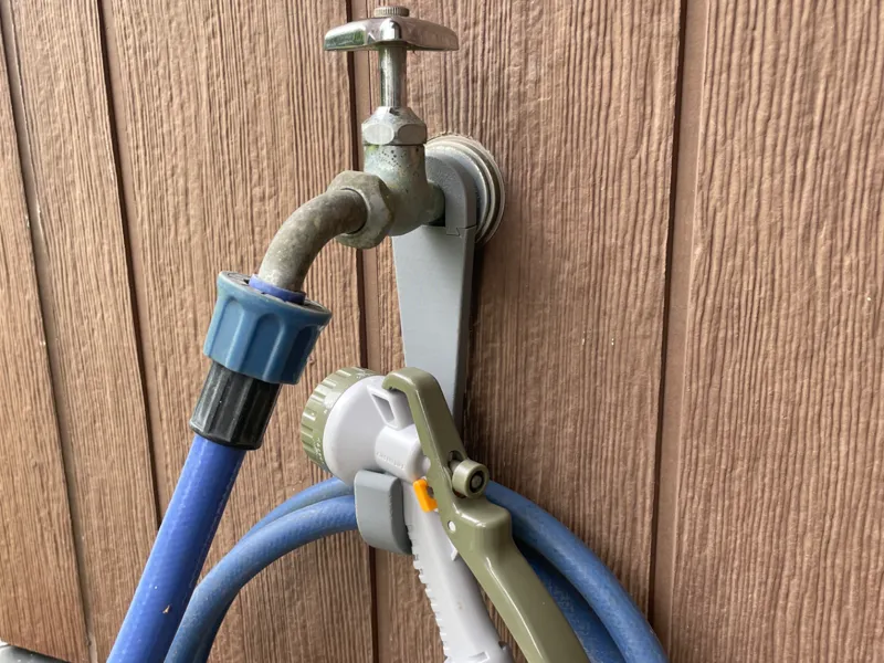 散水ノズルホルダ 蛇口 水栓